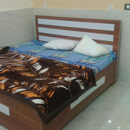 Ayodhya Shree Hari Guest House מראה חיצוני תמונה